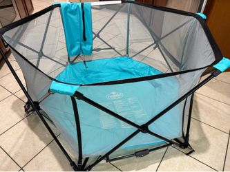 Regalo MyPlay Portable Play Yard
