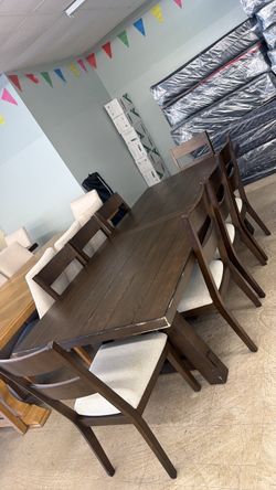 Dining table with 8 chairs
