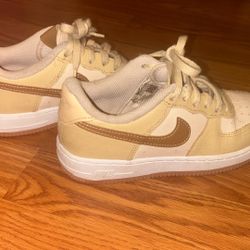Nude Air Forces