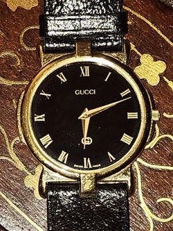 Vintage 1990s Gucci 3400M Watch Swiss Made 18k Gold-Plated Black Dial
