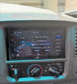 JVC -KW-M560BT Double Din Radio