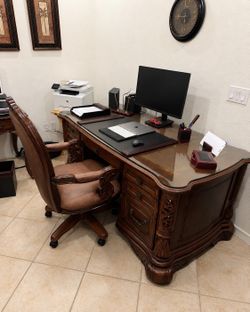 Beautiful Executive Desk & Chair Set – Ornate Wood – 70” Wide