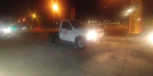 1999 ford f350 repo truck