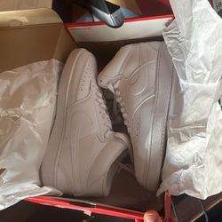 Nike Courts