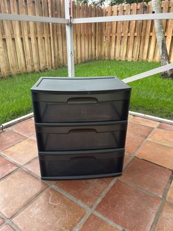 3-Drawer Plastic Storage Unit
