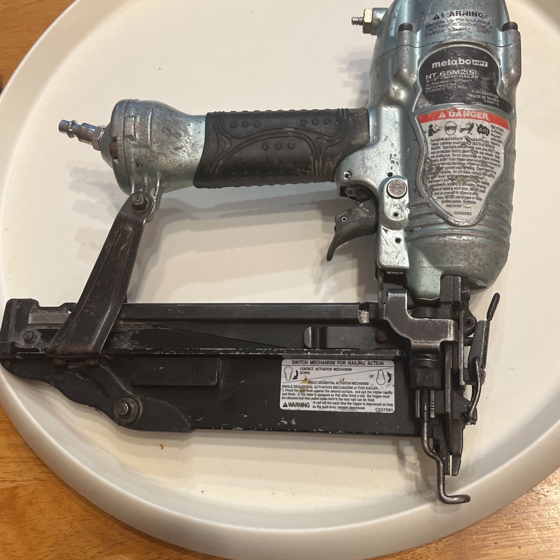 Metabo 16 Gauge Finish Nailer