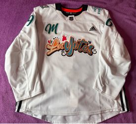 Arizona Coyotes Howler 2023 Los Yotes Jersey Size 54 MIC