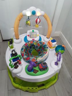 Baby exersaucer