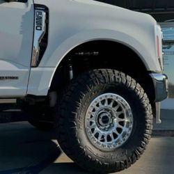 Kmc 445 Impact Beadlock 17x9 8x170 -12 Offset With Nitto Ridge Grappler 35x12.50R17 Tires 🔥🔥🔥🔥