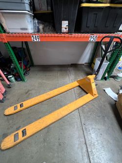 ULINE H-1779 Long Fork Pallet Truck $550 OBO!!