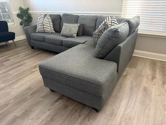 Gray 2pc sectional sofa set
