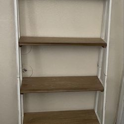 OSP Home Furnishings
Medford 72 in. White Distressed Wood 5-Shelf Ladder Bookcase