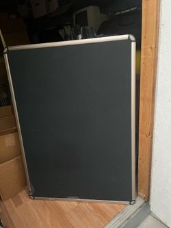 2 Quartet Pinboards