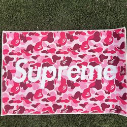 Supreme Soft Material Rug 3FTx2FT Brand New 