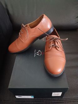 Brooks Brothers Boys Tan Leather Derby Lace-Up Shoes 1 EUC