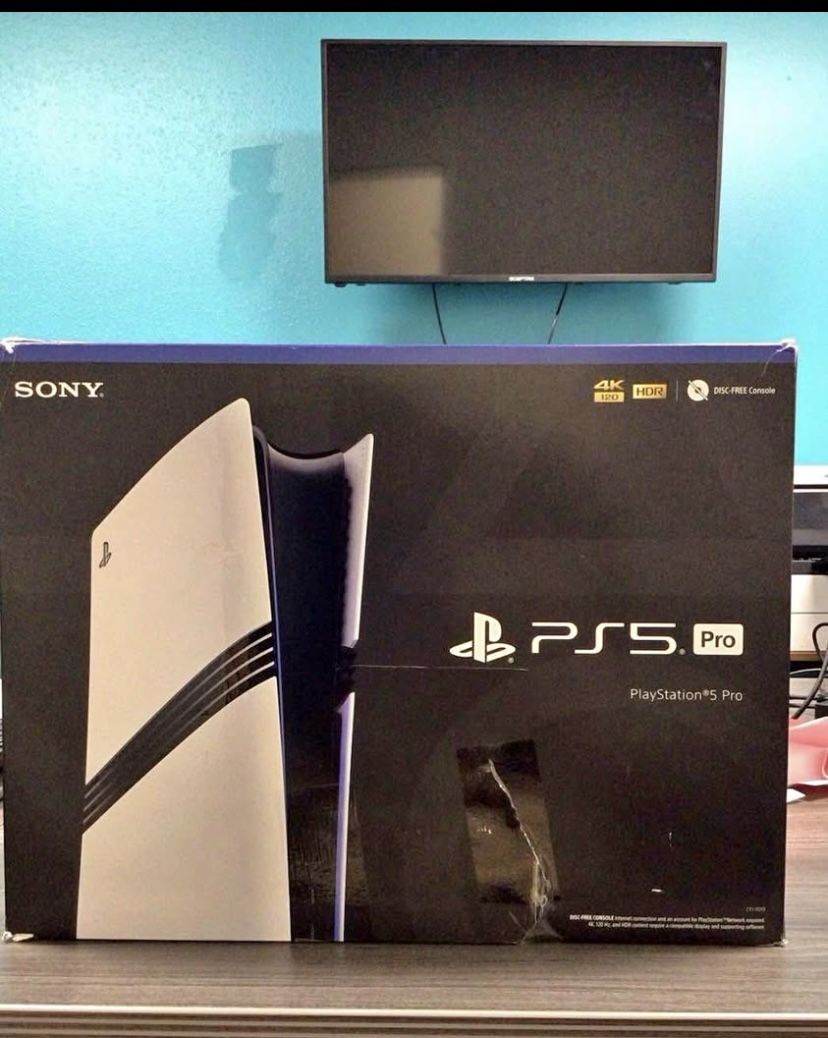 ps5 still in the box sealed brand new (open to negoiation)