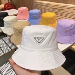 Bucket Hat