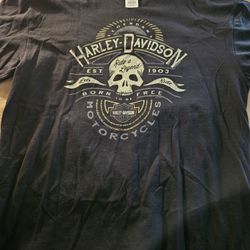 Mens Harley Shirts XL Never Worn 