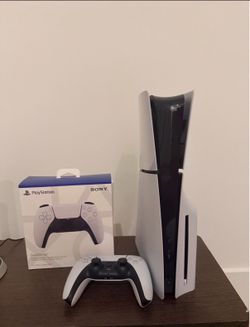 PS5 Slim Disc Edition + Brand New Extra Controller