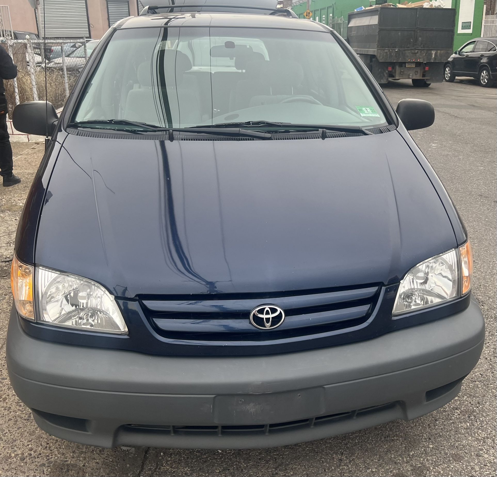 2003 Toyota Sienna