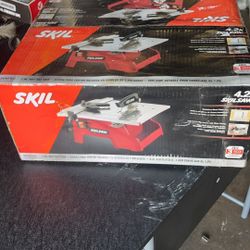 SkilSaw 4.2A Wet Tile Saw