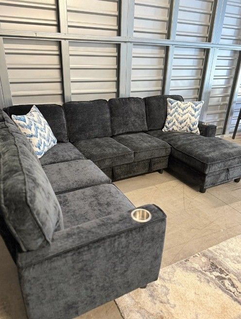 Brand New Oversized Sectional Sleeper Sofa ๐๏ธโจ