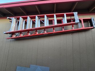 2 FIBERGLASS LADDERS