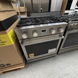 Thor 30’ Gas Stove 