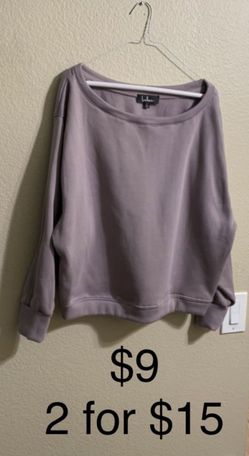 Fashion lulus sweater large size $9