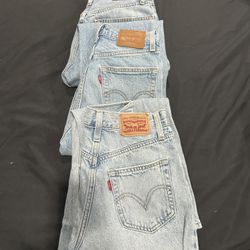 Levi’s & Cotton On Jeans 