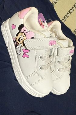 Minnie Mouse Shoes