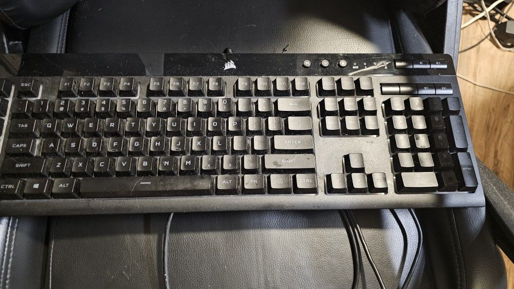 Corsair K55 RGB Pro Gaming Keyboard