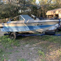 16 Ft Fiberglass Boat With trailer