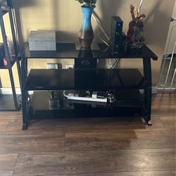 Black Glass Tv Stand
