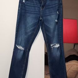 NEW women Torn Jeans