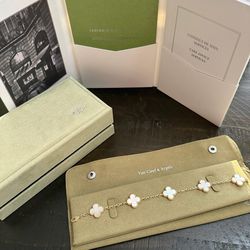 Van Cleef & Arpels 18k Gold Bracelet