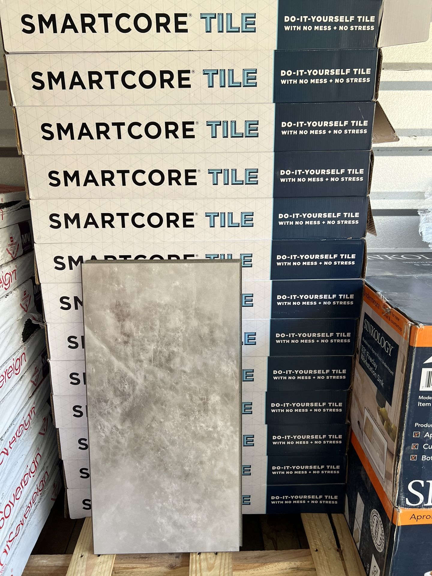 SMARTCORE Jasper Onyx Luxury Vinyl Tile