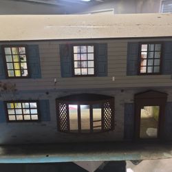 Vintage Metal Dollhouse