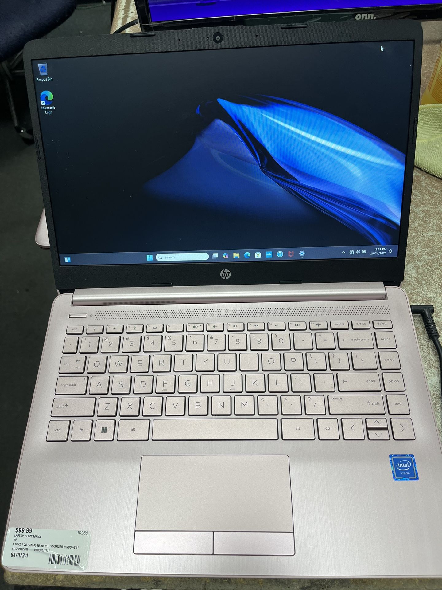 HP Laptop (847072-1)