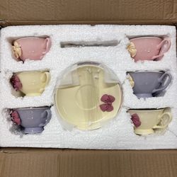 Ceramic Teacup And Saucer Set 