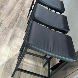 4 Black Bar Stools