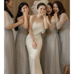 Strapless fit and flare bridal gown white size 6-8 new with tag try on only