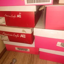 WOMANS SHOE BUNDLE DEAL