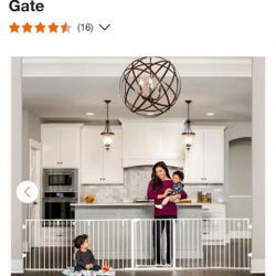 Regalo 28" Tall 6 Panel 2in1 Metal Safety Gate $45 Ea. Brand New (Price Is Firm)
