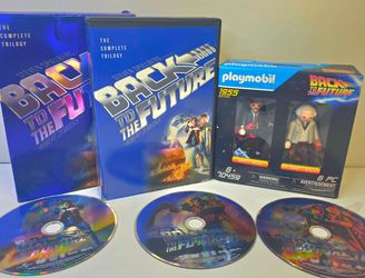 Back to the future DVD and action figures (action figures new unopened) DVD/used