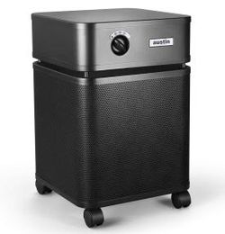 Austin Air Bedroom Machine HM402 True HEPA Air Purifier air filter for allergies and sleep brand new in stock