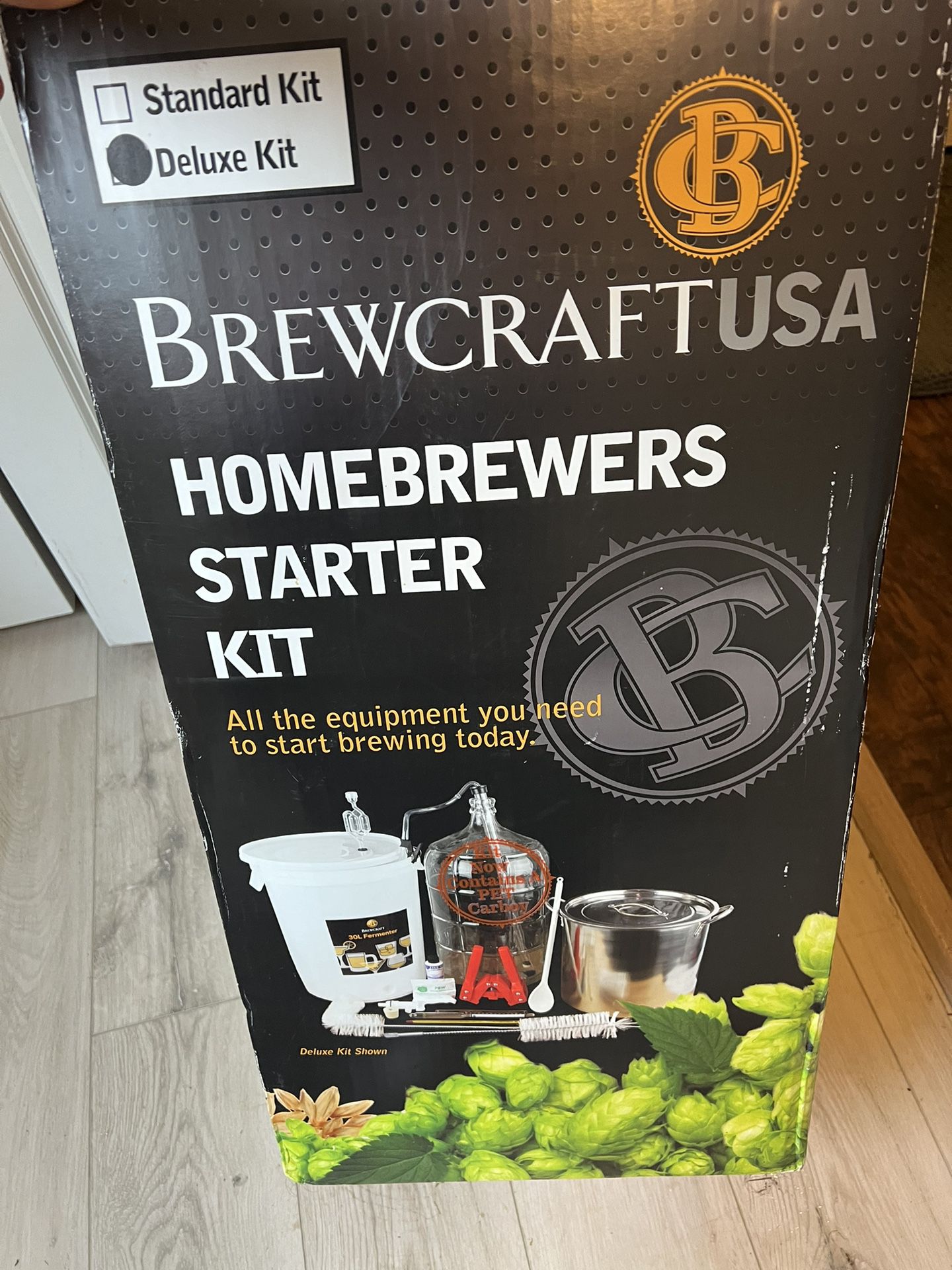 Beer Brewcraft USA Delux home Kit. 