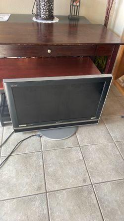 Zony Tv In Working Condition Bravia32” Inch Wide