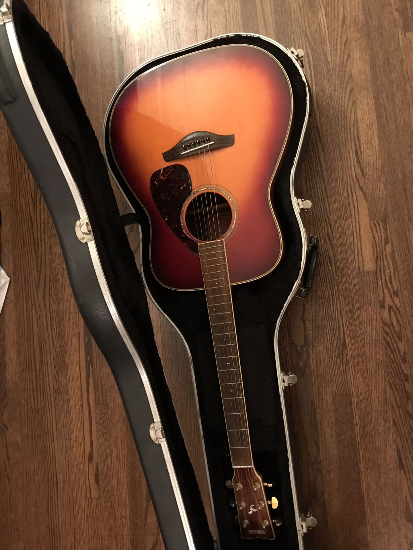 Yamaha fg735s deals