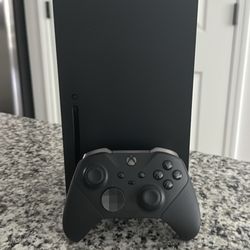 Xbox Series X And Elite 2 Controller